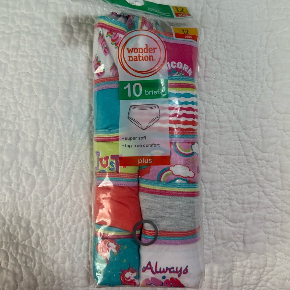 New Wonder Nation Size 12 Plus Girls' Briefs Pack - Multicolor
